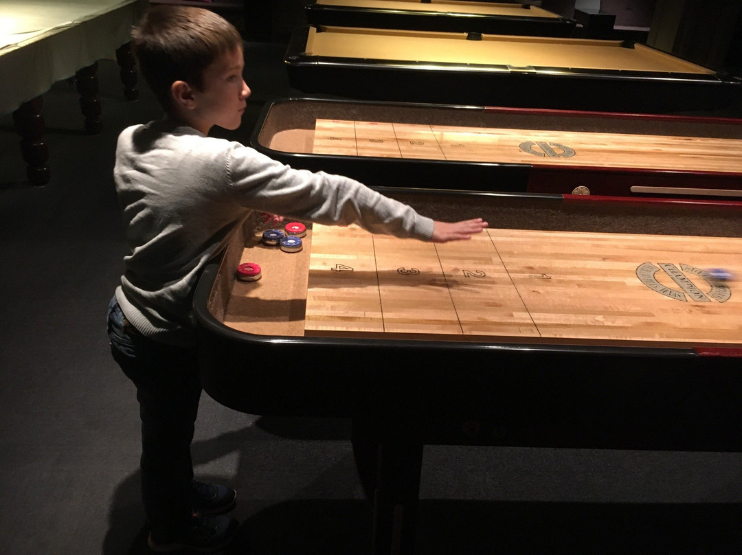 Royal Bowling & Biljard景点图片