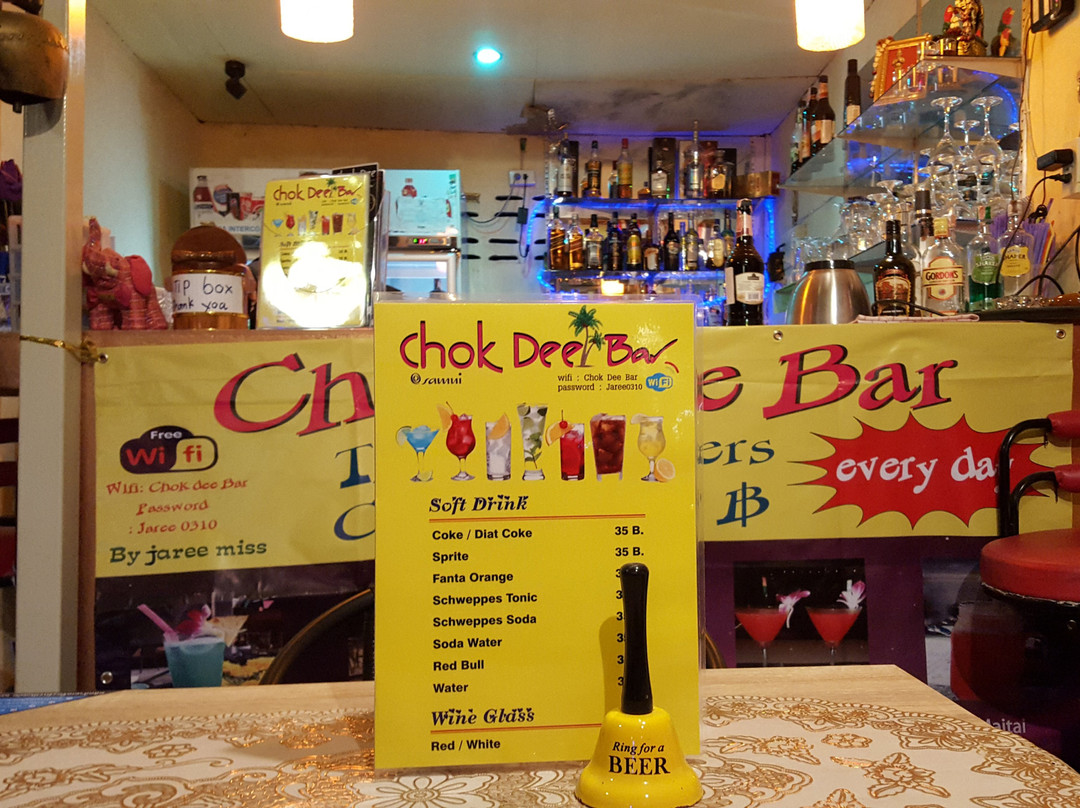Chok Dee Bar景点图片