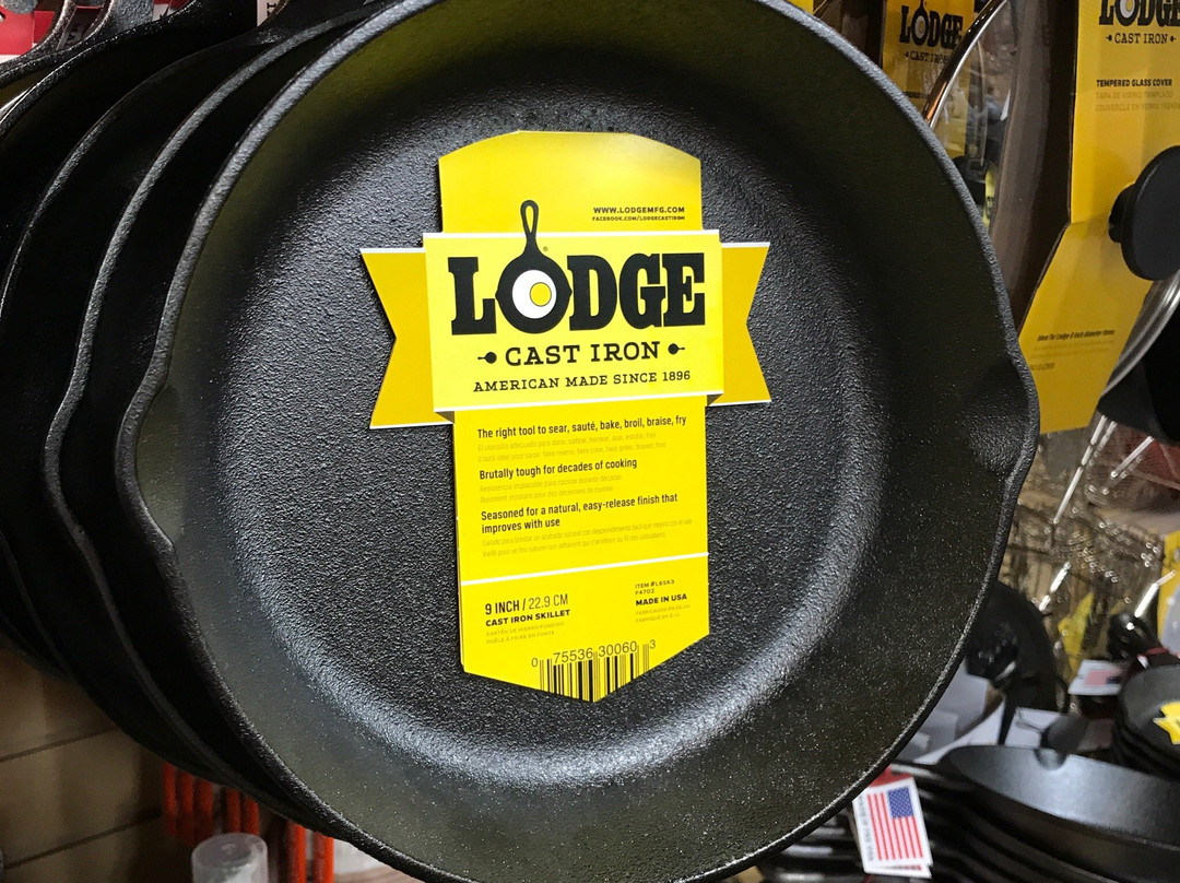 Lodge Cast Iron Factory Store - Pigeon Forge-皮金福奇必去景点