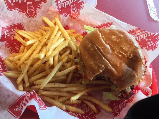 Freddy's Frozen Custard & Steakburgers