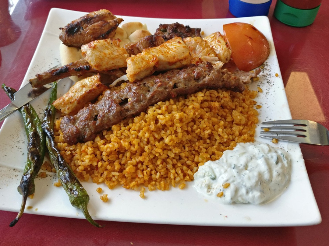 Doy Doy Grill Haus