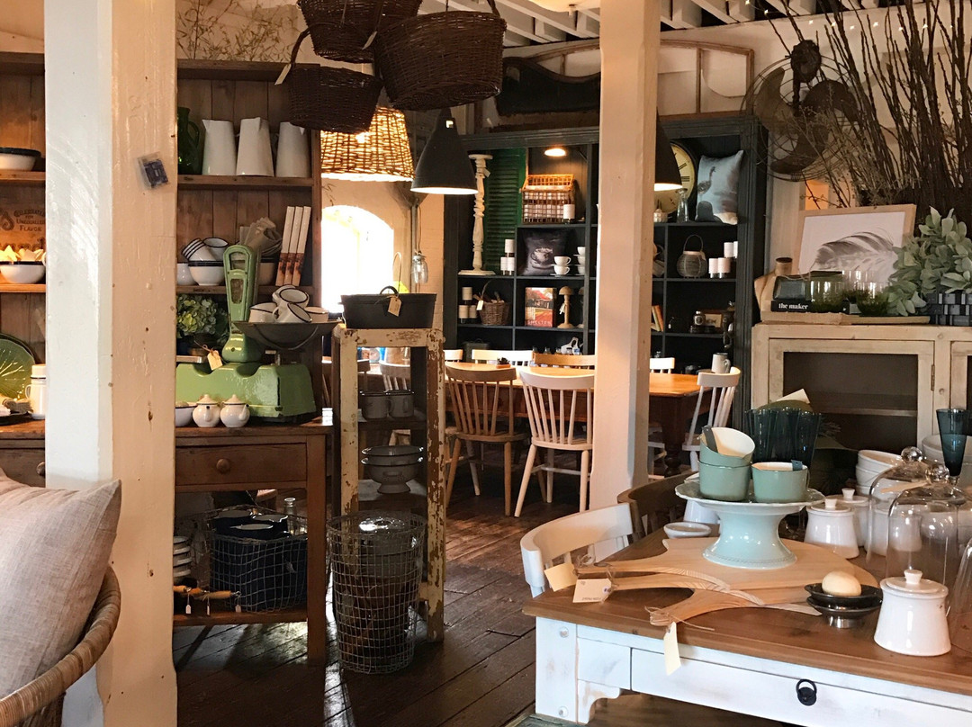 The Black hen-德洛兰恩必去景点