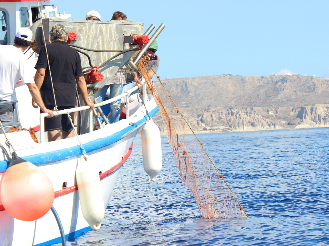 Giorgaros fishing tours Santorini景点图片