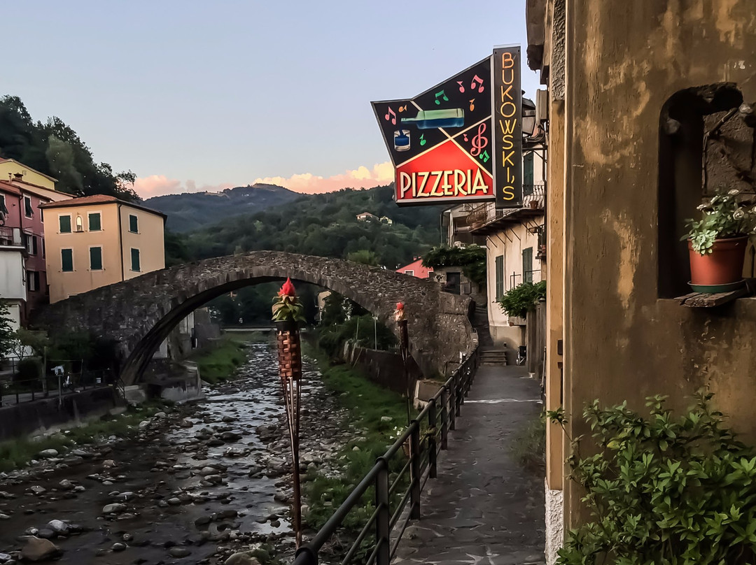 Varese Ligure旅游攻略图片