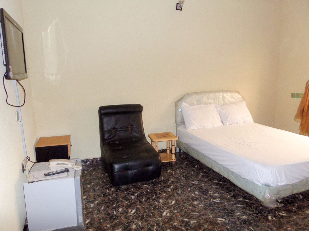 D1 Hotel And Suites
