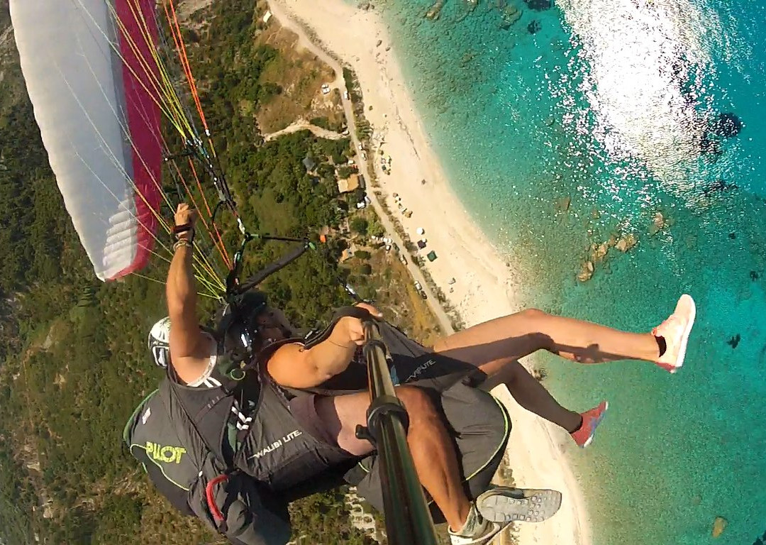 Lefkada Paragliding with Janni at The Big Blue-莱夫卡扎必去景点