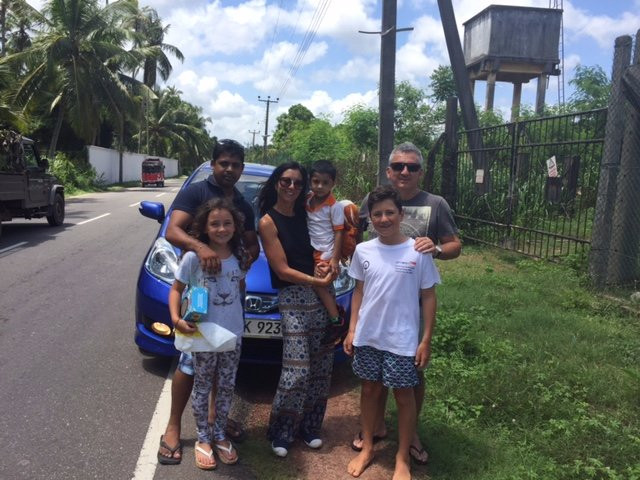 Sri Lankan Personal Drivers-科伦坡必去景点