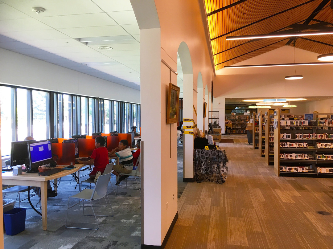 Riverside Library and Cultural Center-Evans必去景点