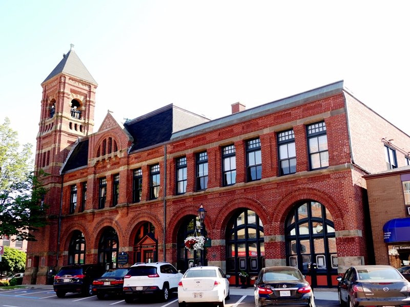 Charlottetown City Hall-夏洛特镇必去景点
