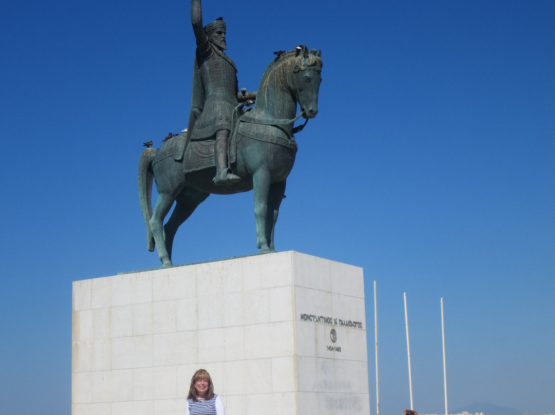 Statue of Constantine Palaeologos-帕里欧弗里欧必去景点