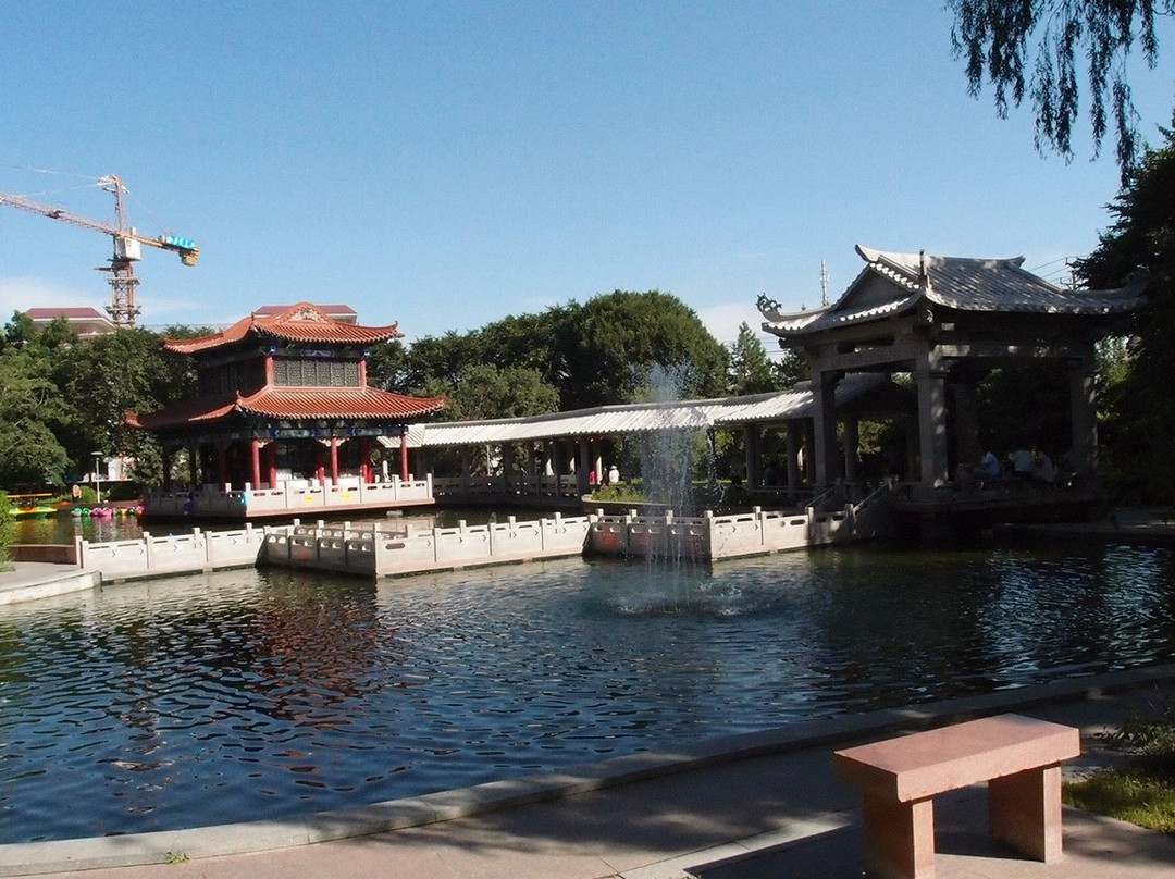揽秀园景点图片