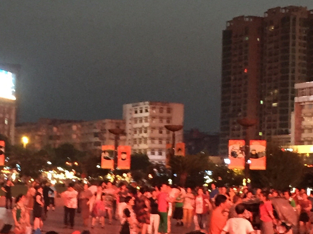 夷陵广场-宜昌市必去景点