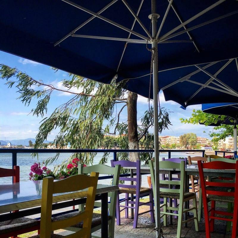 Kamaritsa餐馆和美食-Teskos