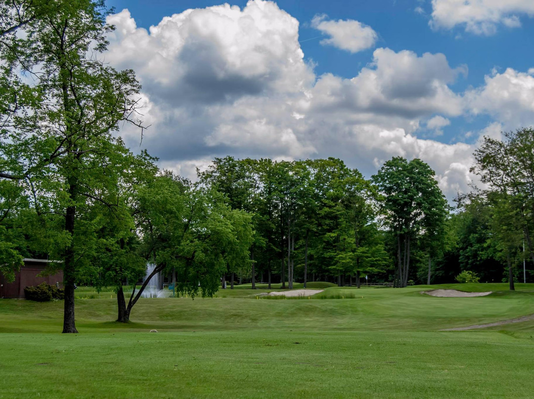 Pine Acres Country Club景点图片