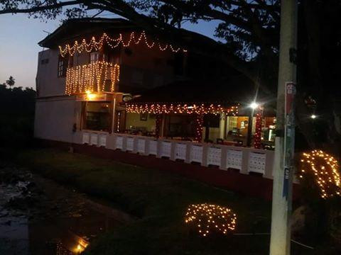 Dondra餐馆和美食-Little Hut