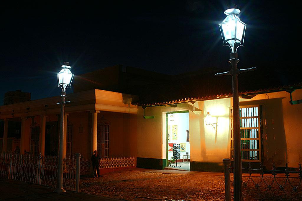 Basso Art & Souvenir Gallery景点图片