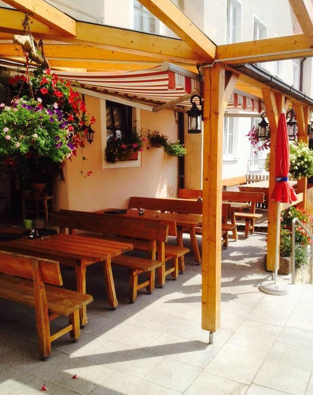 Gaestehaus Felsenwastlwirt主图