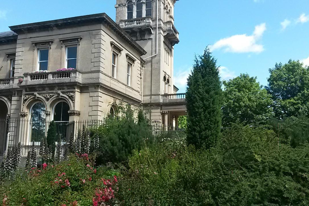 Hillfield Gardens景点图片