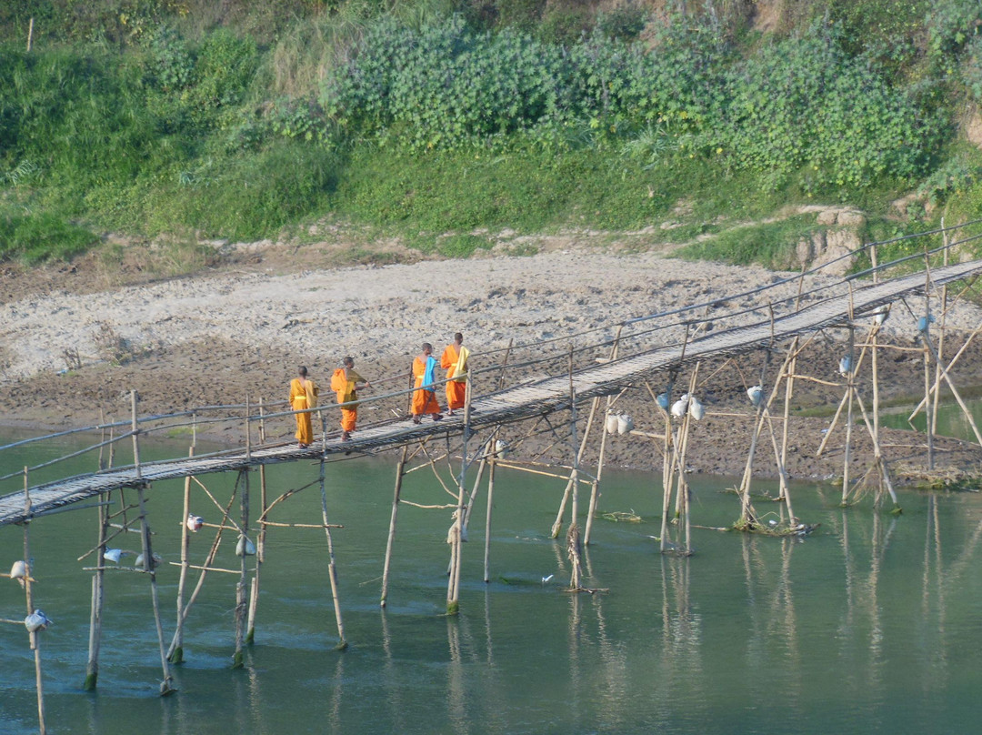 湄公河竹桥-琅勃拉邦必去景点