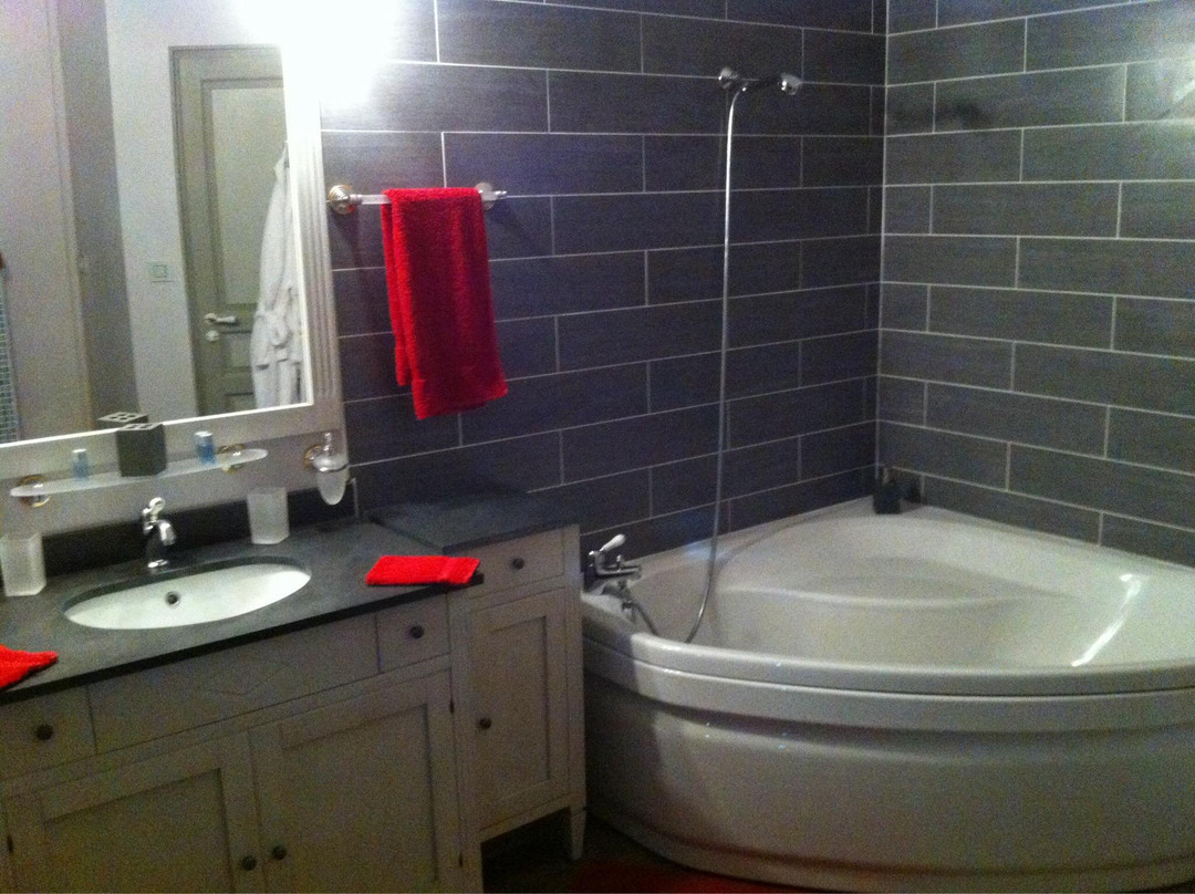 Clermont-Saves旅游攻略图片