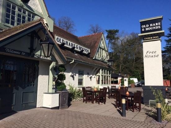 Rednal餐馆和美食-The Old Hare and Hounds