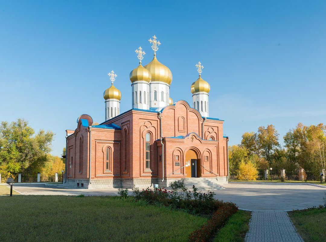 Svyato-Zinovjevskij Temple景点图片