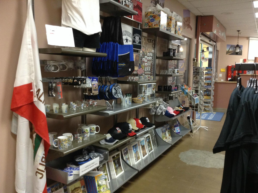 California Welcome Center-巴斯托必去景点