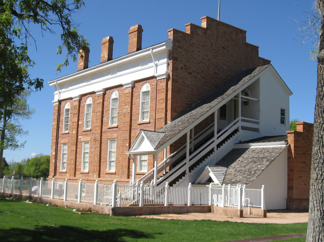 Territorial Statehouse State Park Museum-Fillmore必去景点