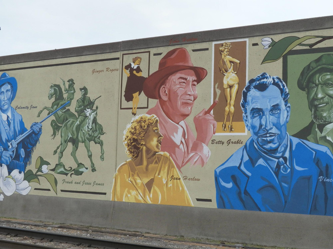 Missouri Wall of Fame-开普吉拉多必去景点