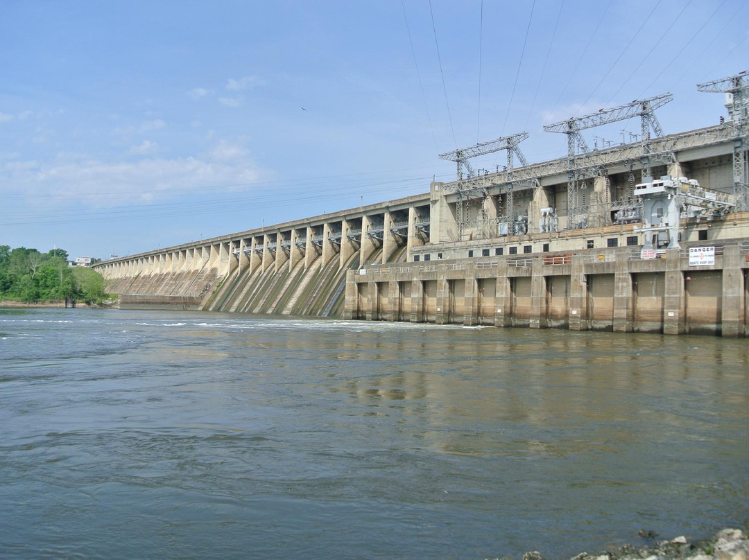 Bagnell Dam-欧塞奇比奇必去景点