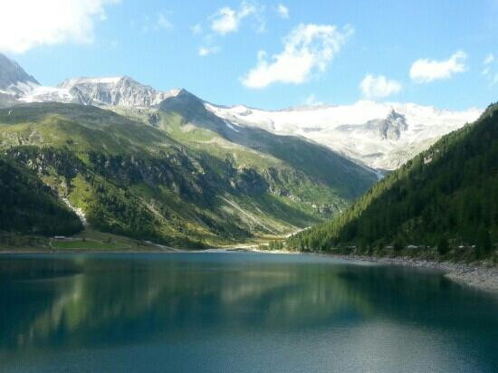 Neves-stausee - Lago Di Neves-Lappago必去景点