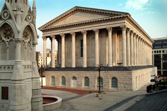 Birmingham Town Hall景点图片