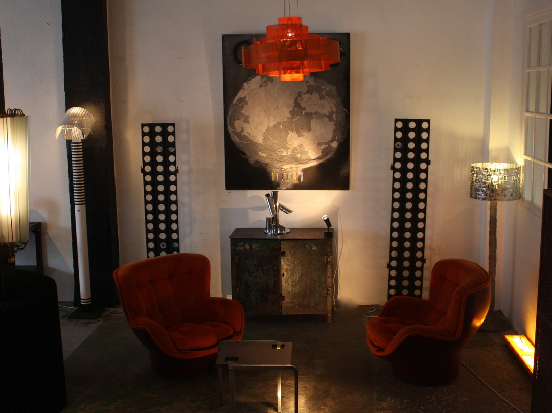 Galerie 13 avril景点图片