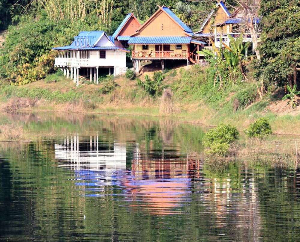 Burmese Inn