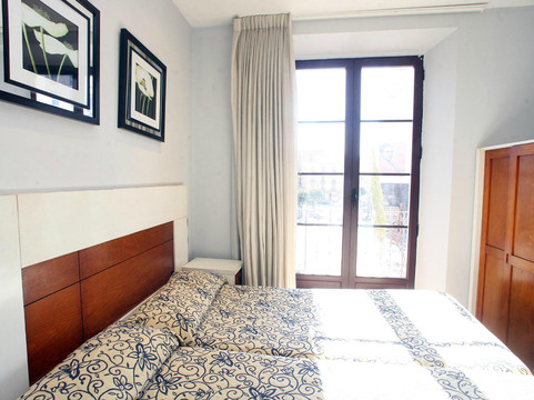 Lubia酒店住宿-Hostal Centro