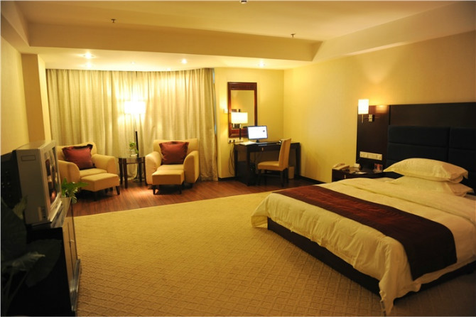 华京大酒店主图