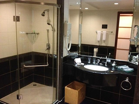 石龙名冠金凯悦大酒店主图