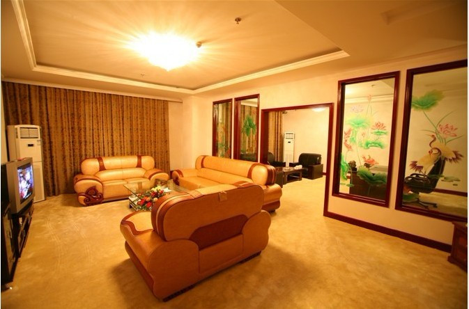 国泰大酒店主图