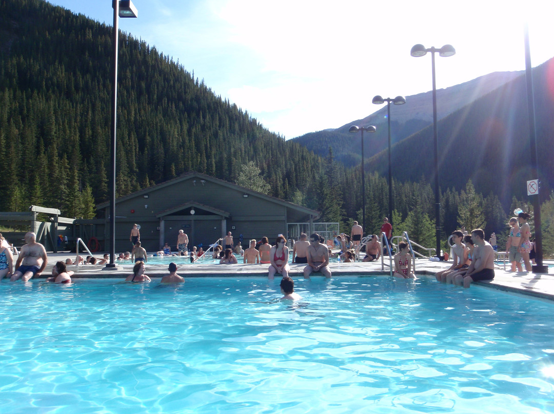 梅耶特温泉-兴顿必去景点