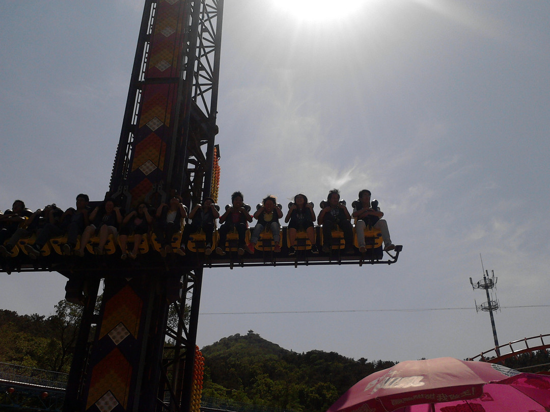 烟台塔山竞技游乐城-烟台市必去景点