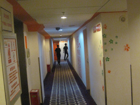 上海布丁北外滩店主图