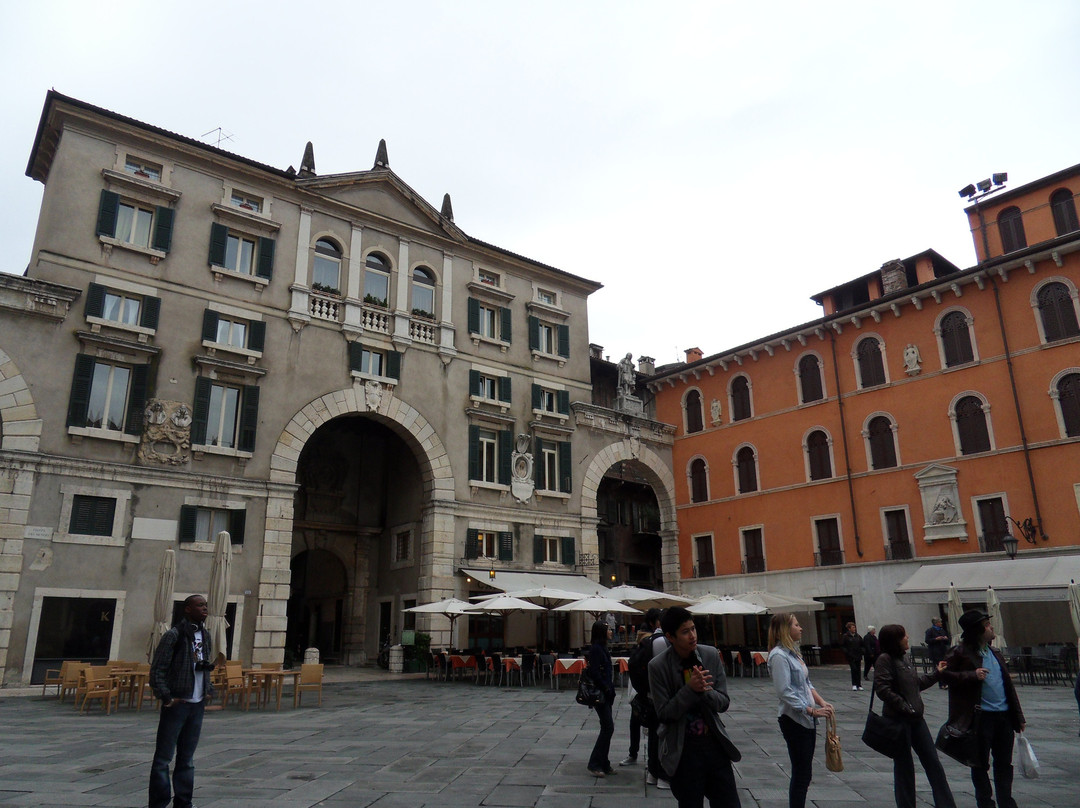 Piazza dei Signori-维罗纳必去景点