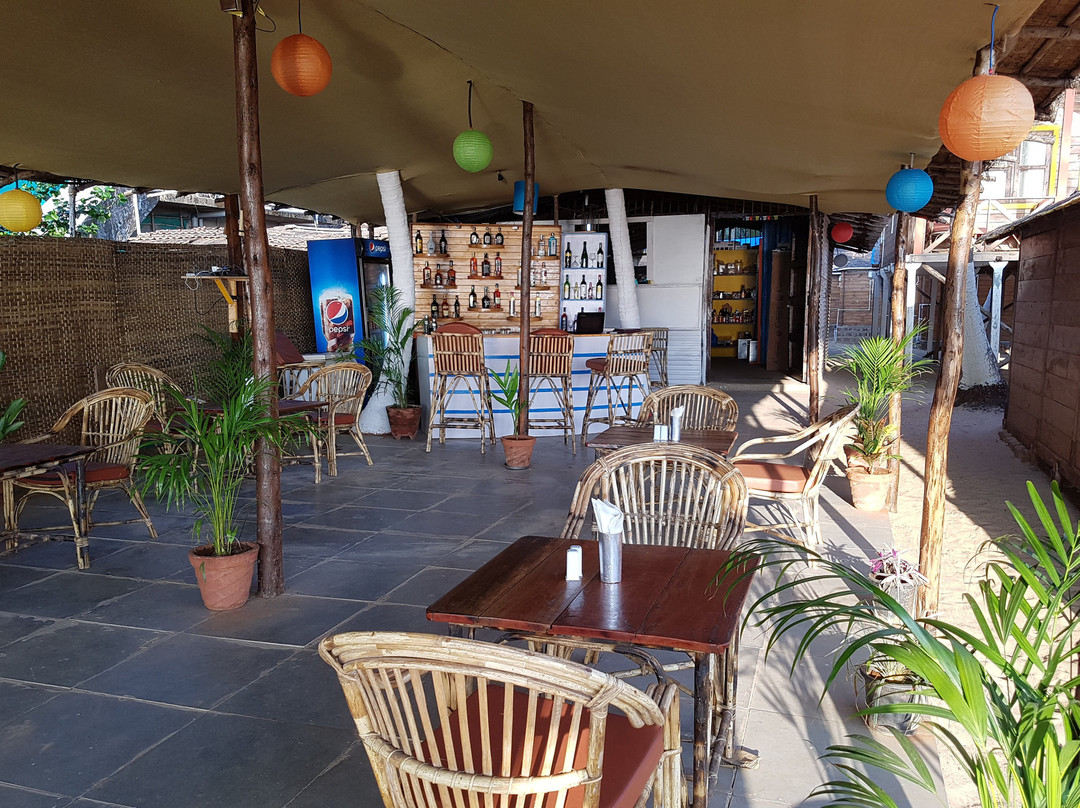 Beach Bumps bar & restaurant