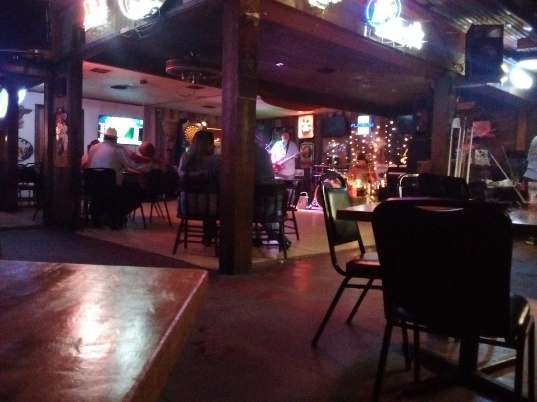 Fulton餐馆和美食-Fulton Beach Bar and Grill