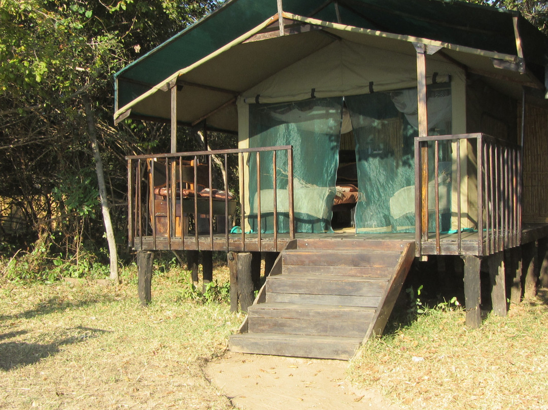 Luangwa Wilderness Lodge