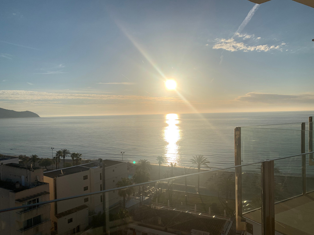 CM Playa del Moro主图