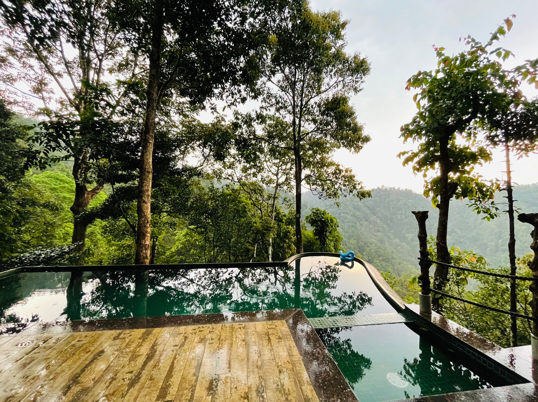 Chembarathi Wayanad主图