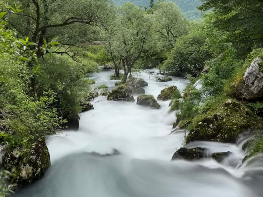 Krupa Water Falls景点图片