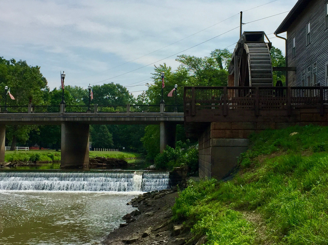 Jasper Riverwalk-Jasper必去景点