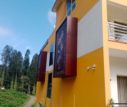 iHotels Yercaud主图